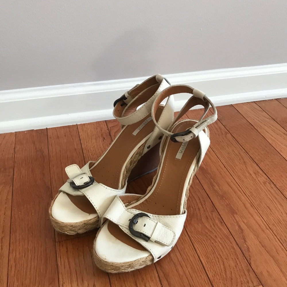 GEOX White Peonia Wedges Sz 37